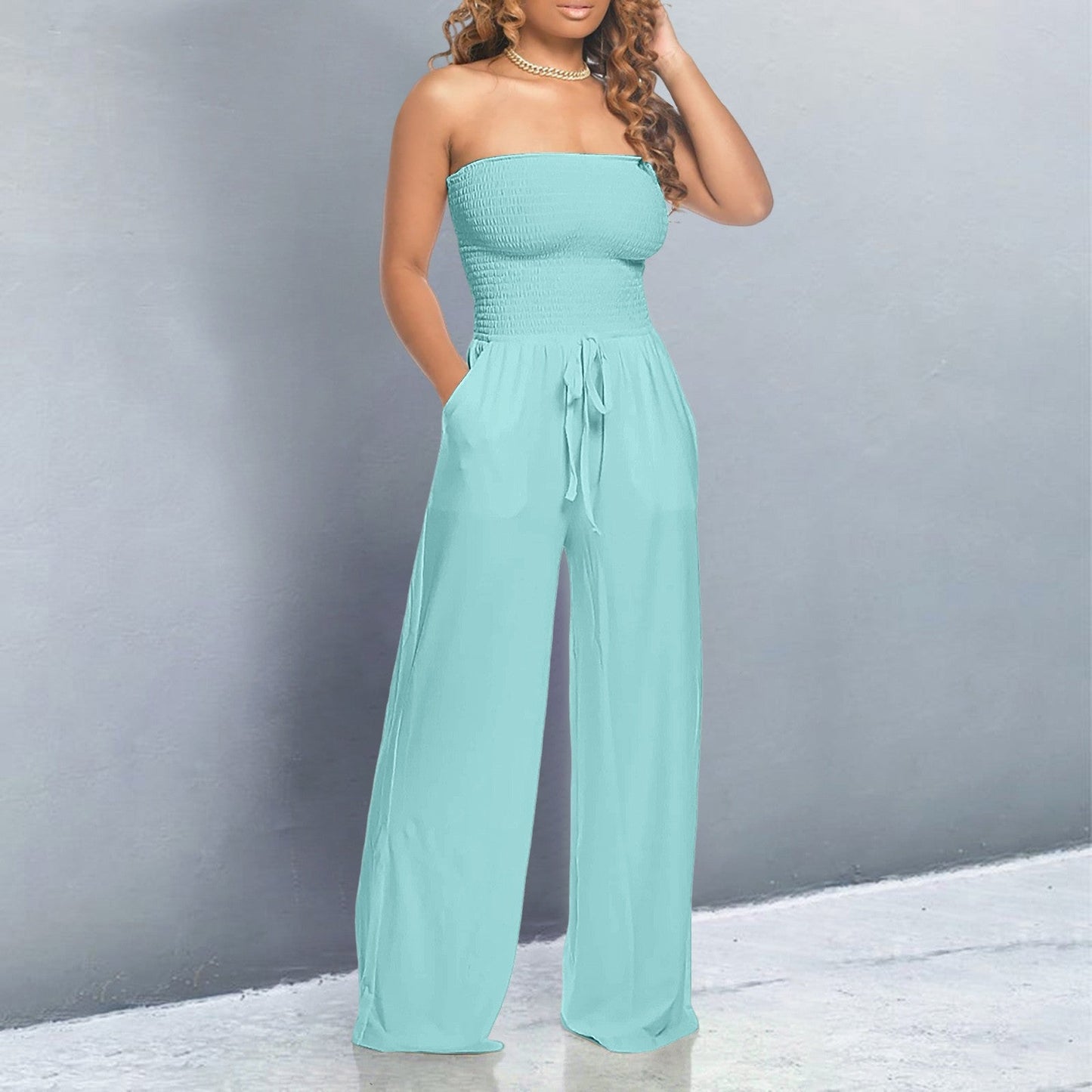 https://cdn.shopify.com/s/files/1/0672/5592/7080/files/trendy-off-shoulder-jumpsuit-676110.jpg?v=1741109307